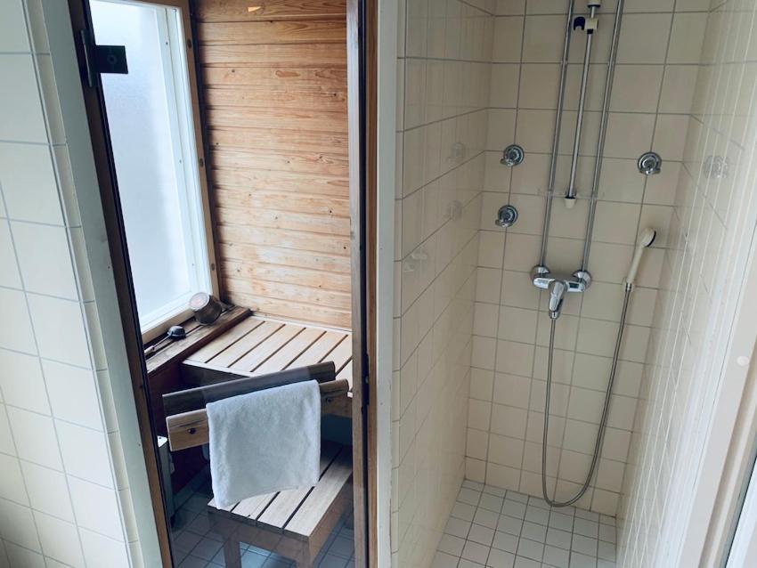 Hotelli Uninen Kotka Exteriör bild