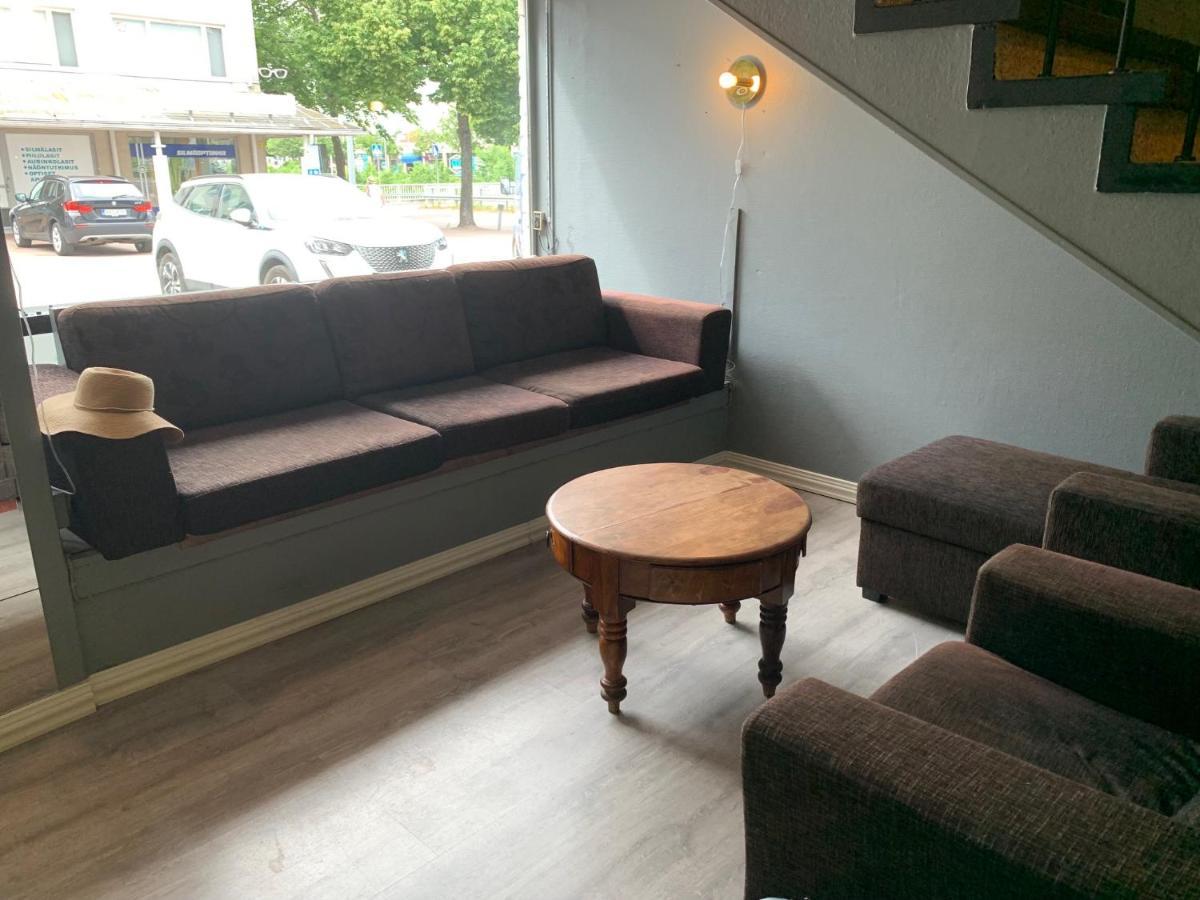 Hotelli Uninen Kotka Exteriör bild